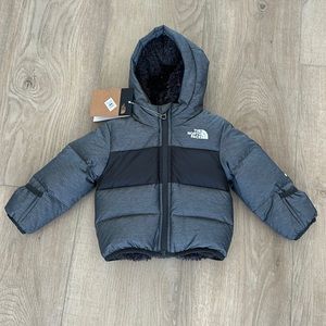 New gray baby north face jacket